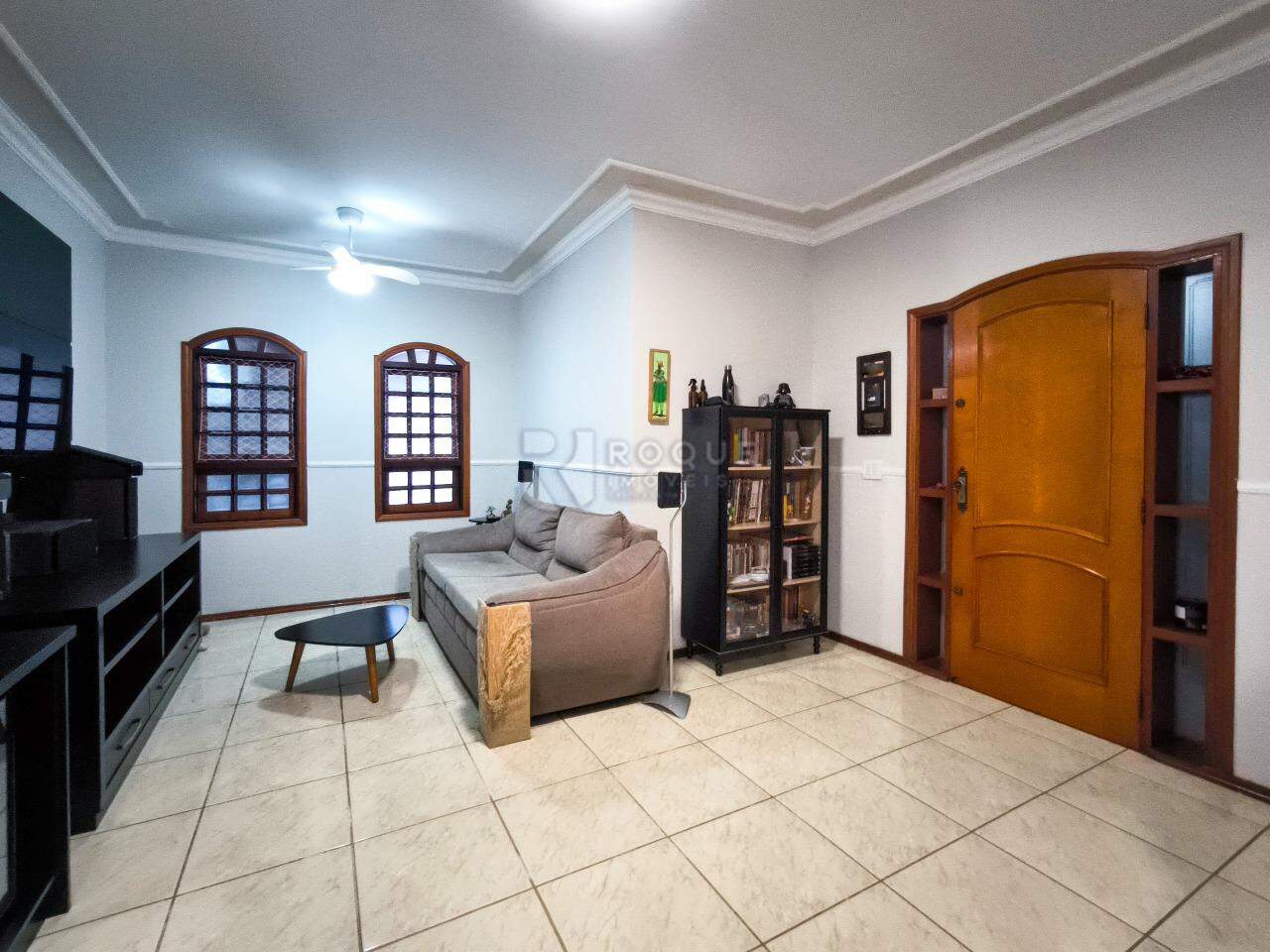 Casa Residencial à venda no bairro Parque Residencial Stahlberg: SALA DE ESTAR