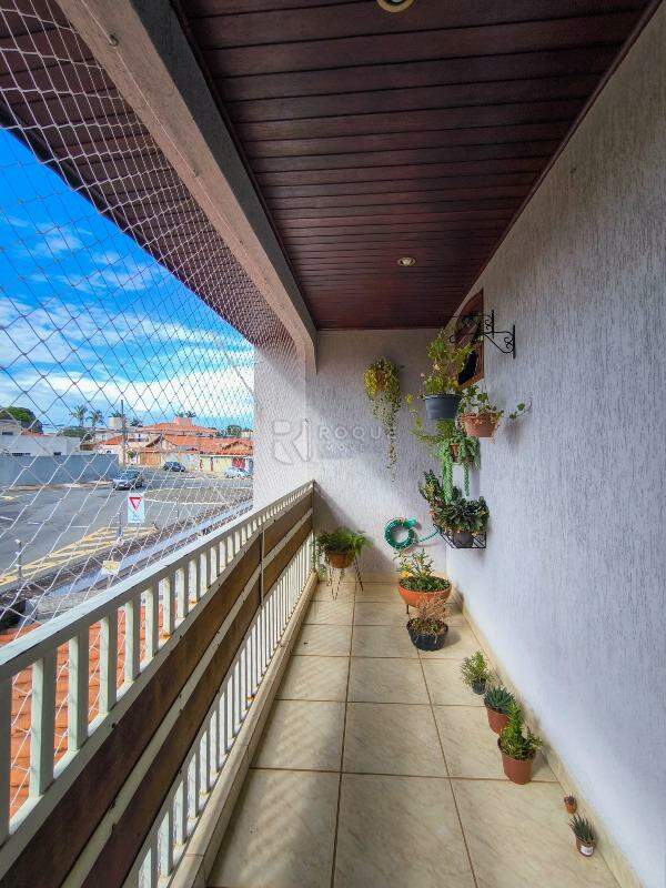 Casa Residencial à venda no bairro Parque Residencial Stahlberg: SACADA SUÍTE