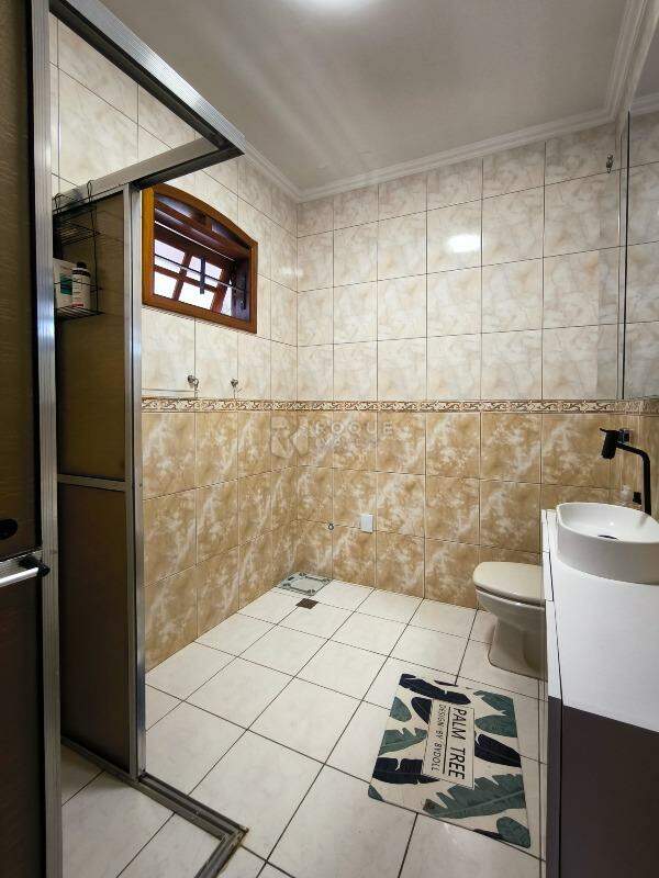 Casa Residencial à venda no bairro Parque Residencial Stahlberg: WC SUÍTE