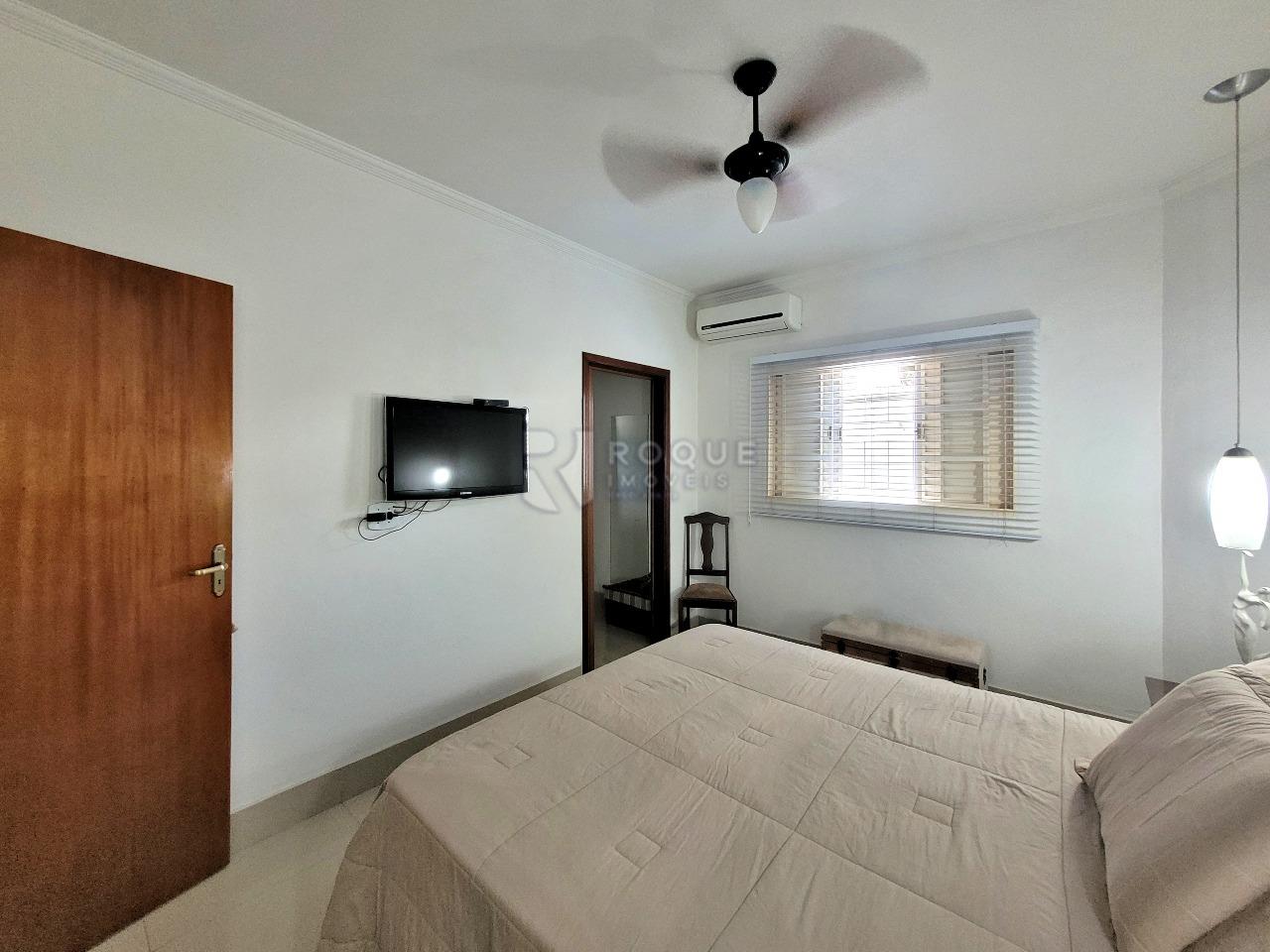 Casa Residencial à venda no bairro Parque Residencial Abílio Pedro: SUÍTE