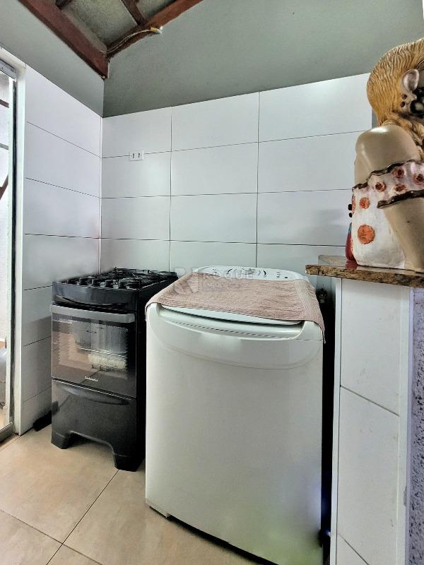 Casa Residencial à venda no bairro Parque Residencial Abílio Pedro: LAVANDERIA