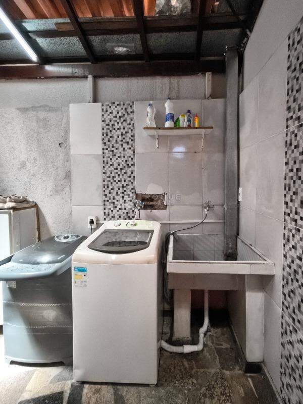 Casa Residencial à venda no bairro Jardim Parque Novo Mundo: LAVANDERIA