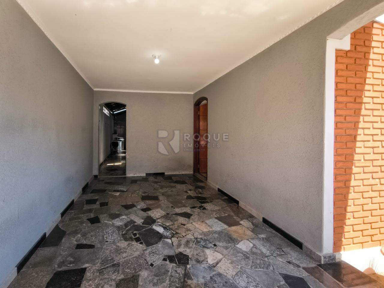 Casa Residencial à venda no bairro Jardim Parque Novo Mundo: GARAGEM