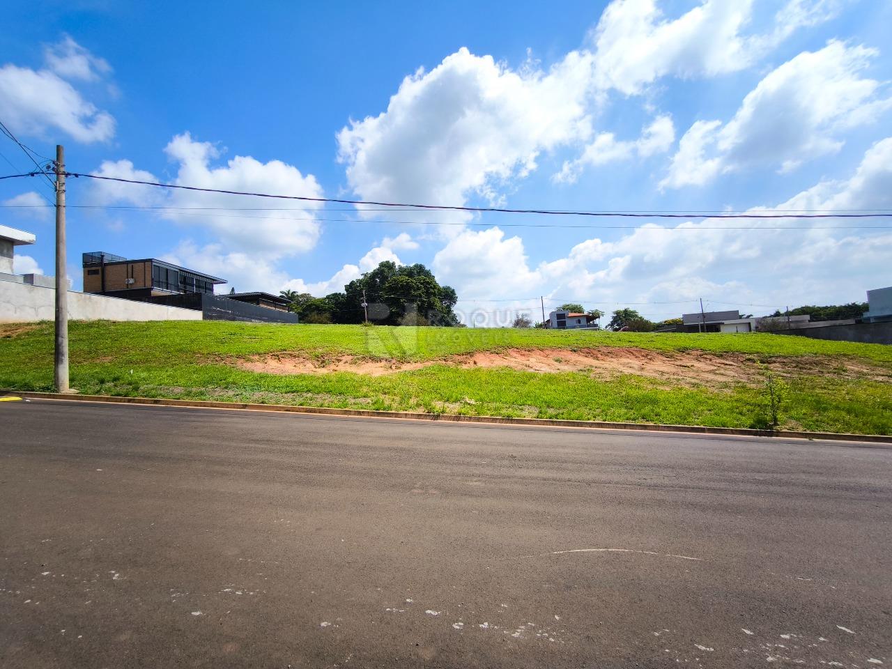 Terreno em condomínio à venda no bairro Residencial Florisa: FRENTE