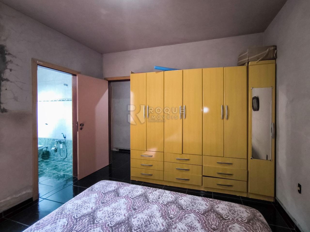 Casa Residencial à venda no bairro Jardim Planalto: SUÍTE