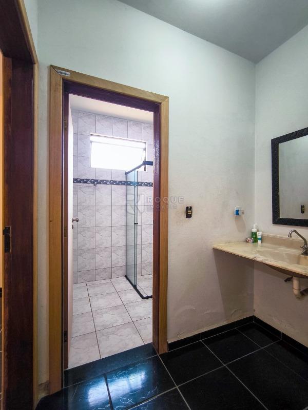Casa Residencial à venda no bairro Jardim Planalto: LAVABO