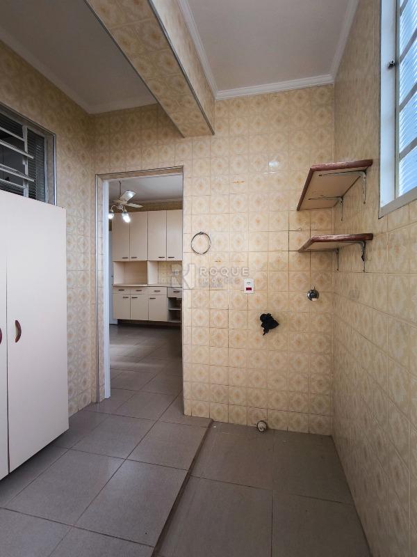 Apartamento à venda no bairro Centro: ÁREA DE SERVIÇO
