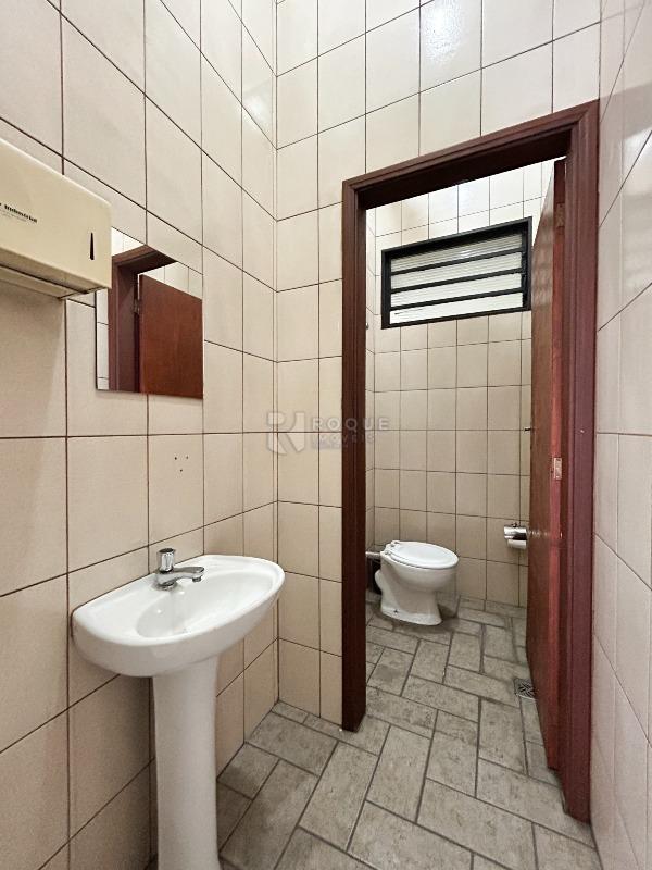 Salão para aluguel no bairro Boa Vista: WC social 2