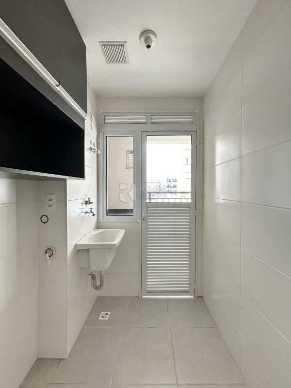 Apartamento para aluguel no bairro Jardim Santa Adélia: Área de serviço 