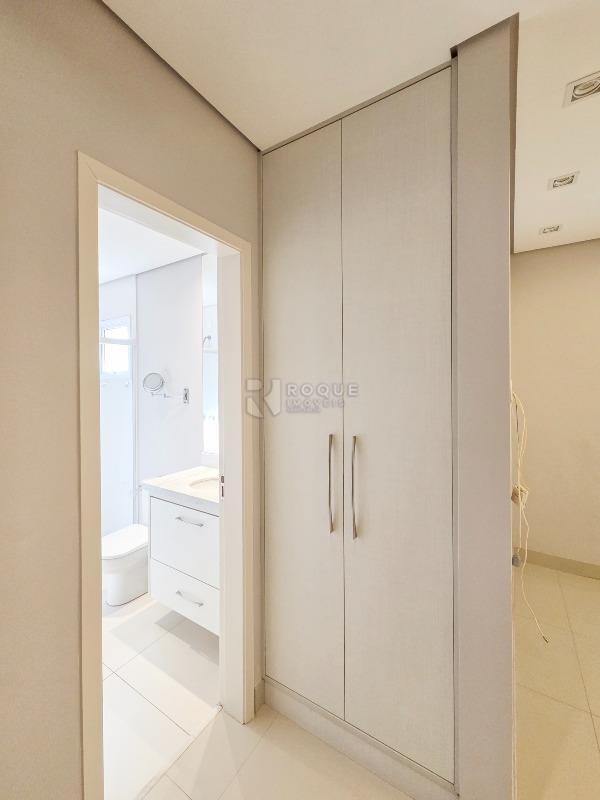 Casa em condomínio para aluguel no bairro Jardim Montezuma: Acesso Suíte 1