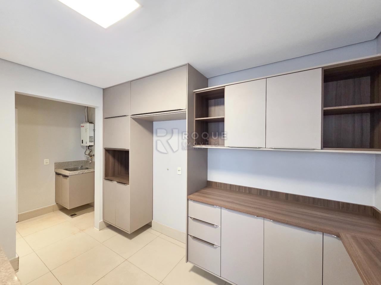 Casa em condomínio para aluguel no bairro Jardim Montezuma: Cozinha 