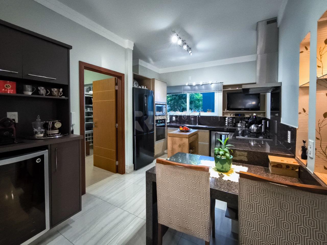 Casa em condomínio à venda no bairro Residencial Casalbuono: COZINHA