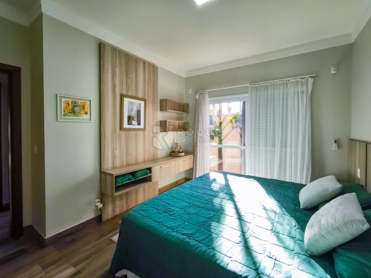 Casa em condomínio à venda no bairro Residencial Casalbuono: SUÍTE