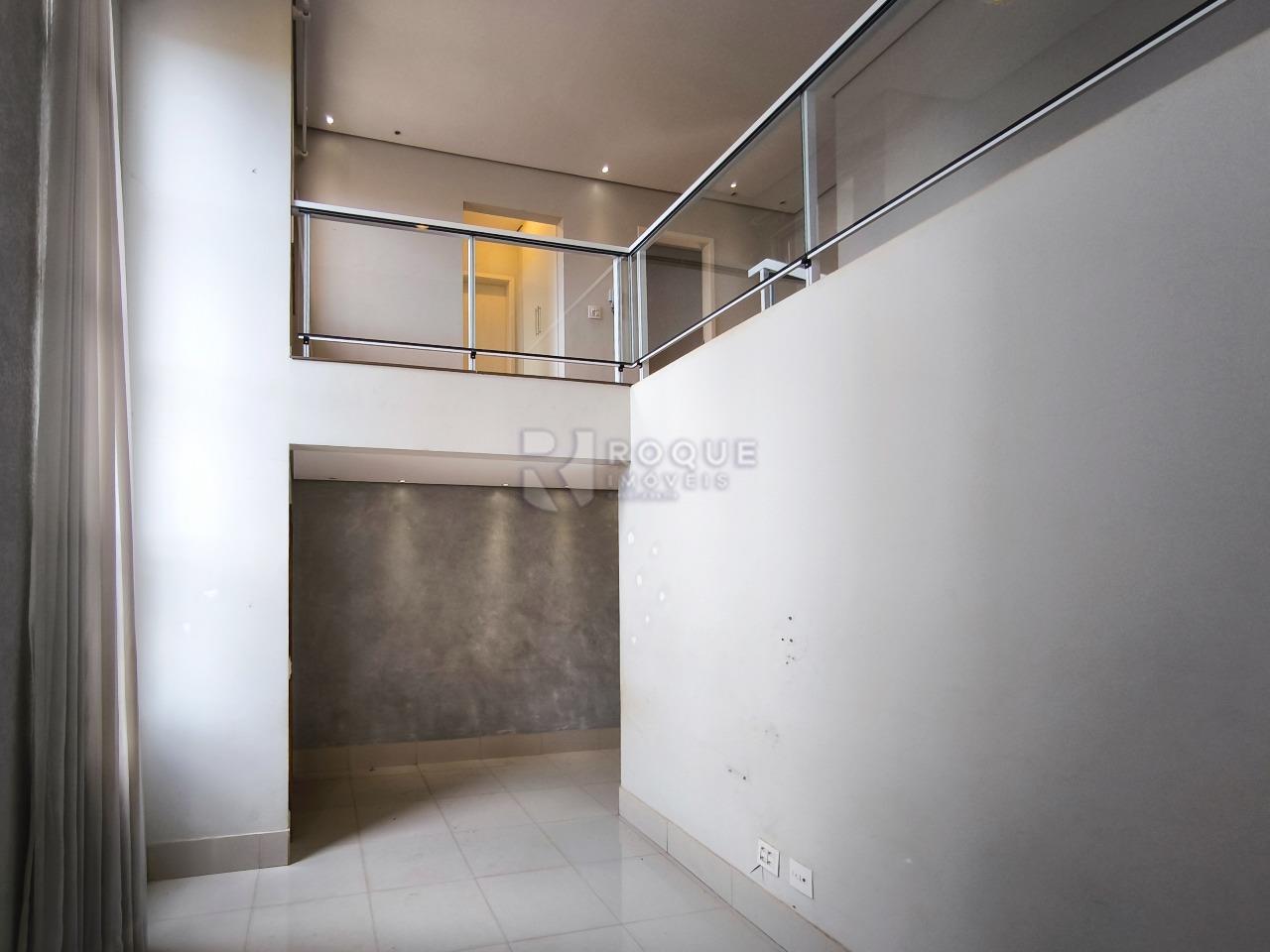 Casa em condomínio à venda no bairro Jardim Residencial Florida: SALA DE ESTAR