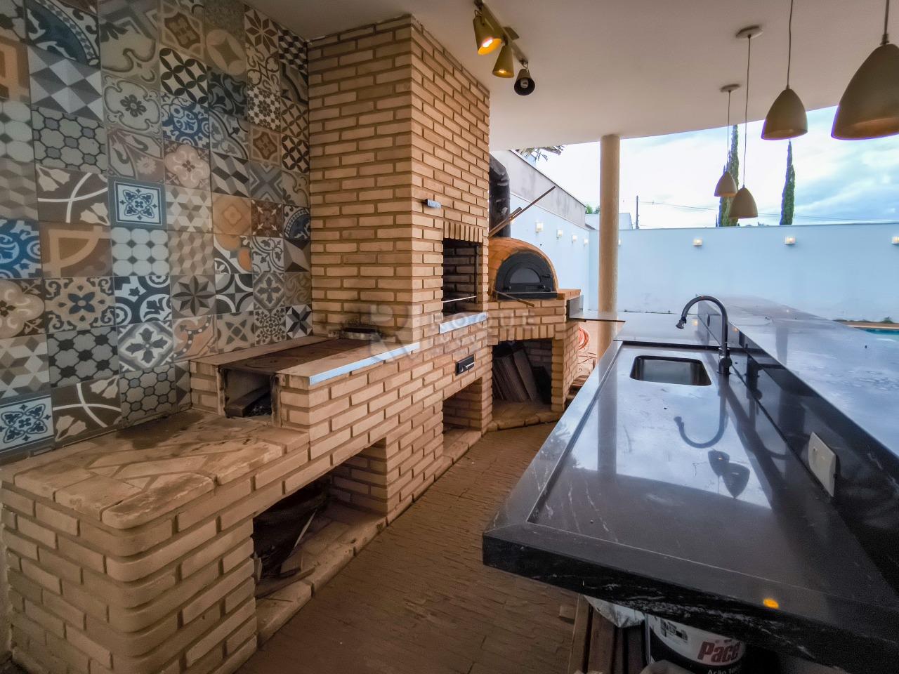 Casa em condomínio à venda no bairro Jardim Residencial Florida: CHURRASQUEIRA