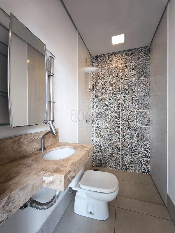 Casa em condomínio à venda no bairro Jardim Residencial Florida: BANHEIRO SOCIAL EXTERNO