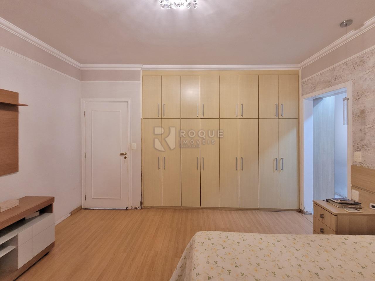 Casa em condomínio à venda no bairro Residencial Jardim dos Ipês: SUÍTE