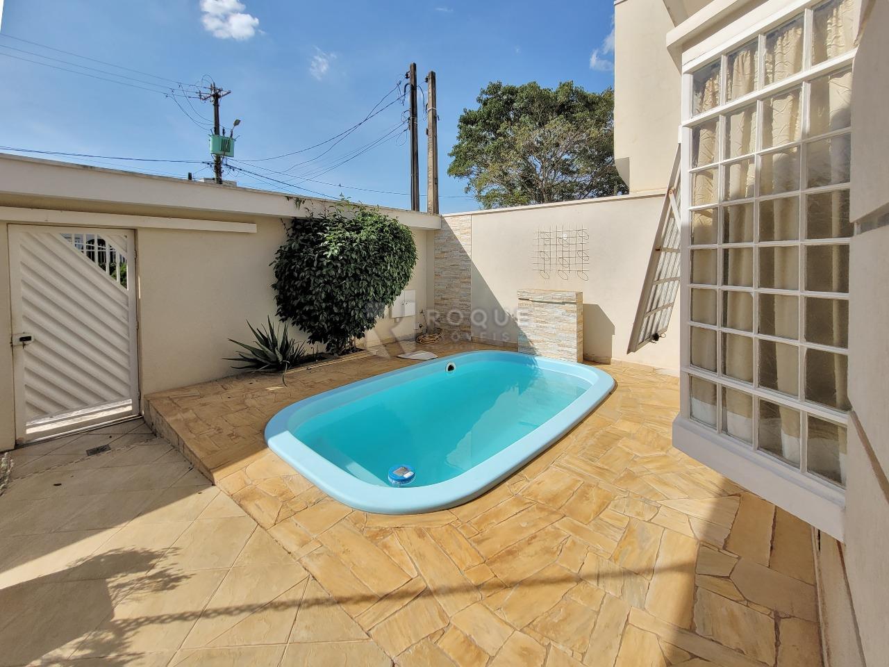 Casa em condomínio à venda no bairro Residencial Jardim dos Ipês: PISCINA