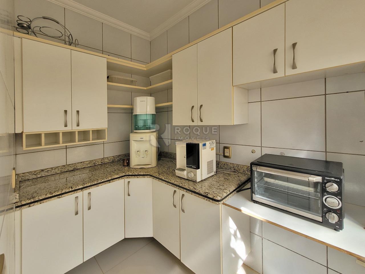 Casa em condomínio à venda no bairro Residencial Jardim dos Ipês: DESPENSA