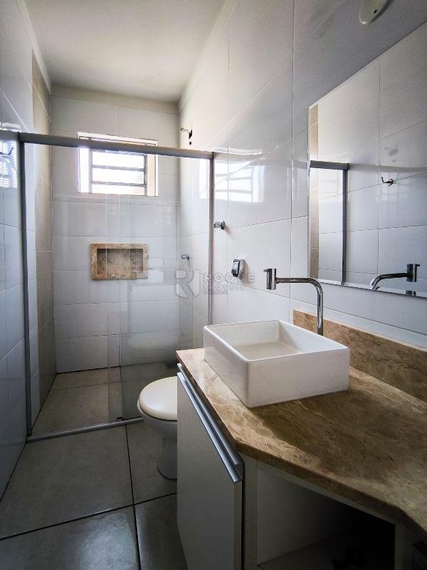 Casa Residencial à venda no bairro Vila Piza: BANHEIRO SOCIAL EDÍCULA