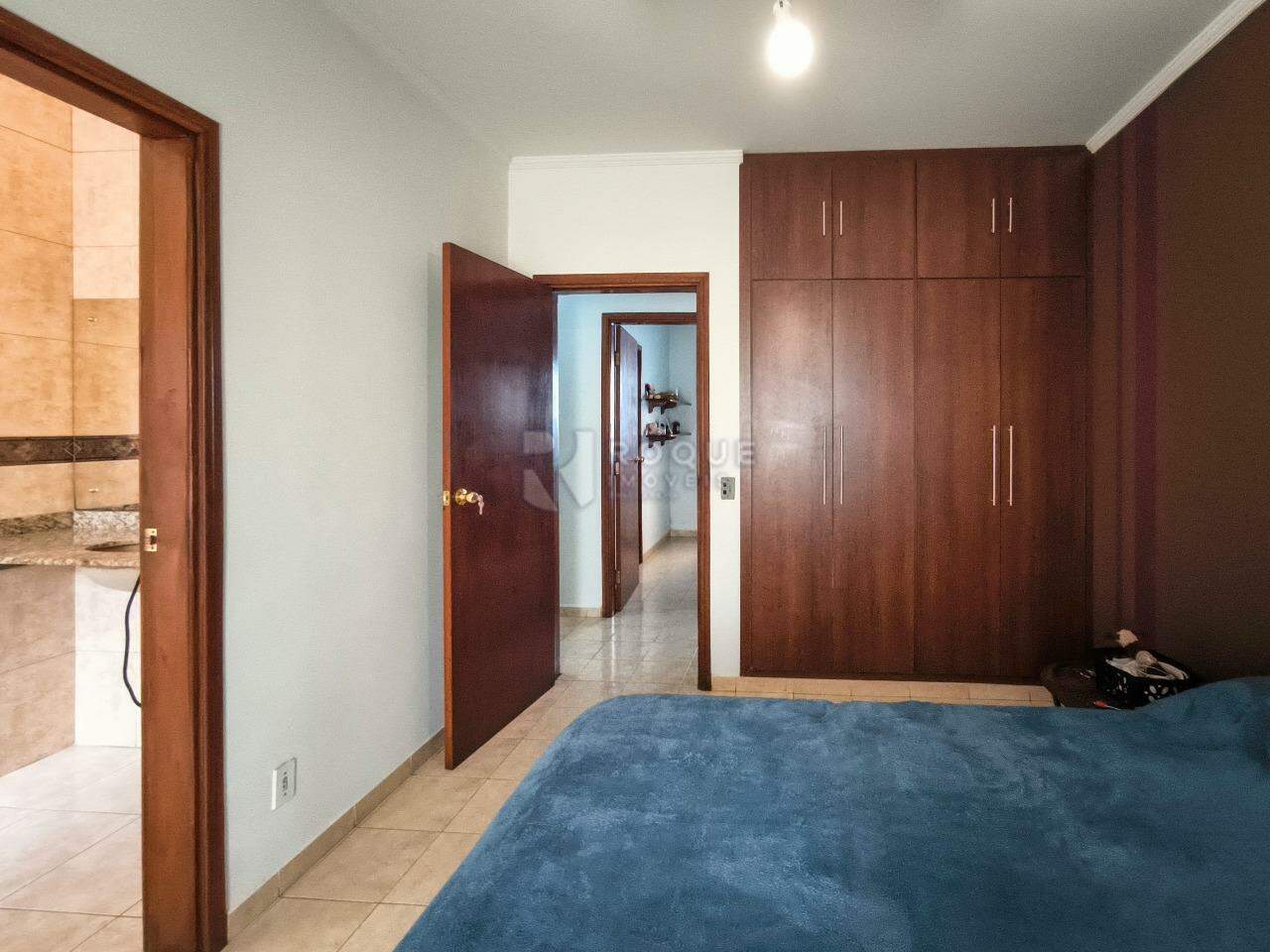 Casa em condomínio à venda no bairro Jardim Residencial Monsenhor Rossi: SUÍTE 3