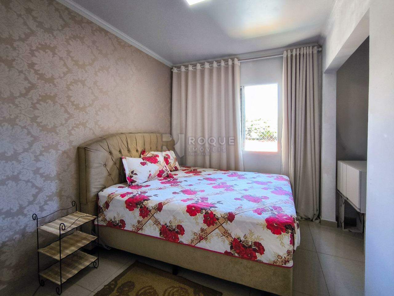 Apartamento à venda no bairro Jardim Esmeralda: SUÍTE