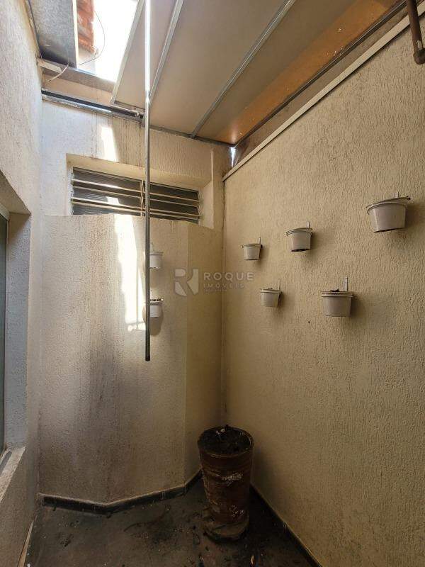 Casa Residencial à venda no bairro Jardim Parque Novo Mundo: Jardim de inverno