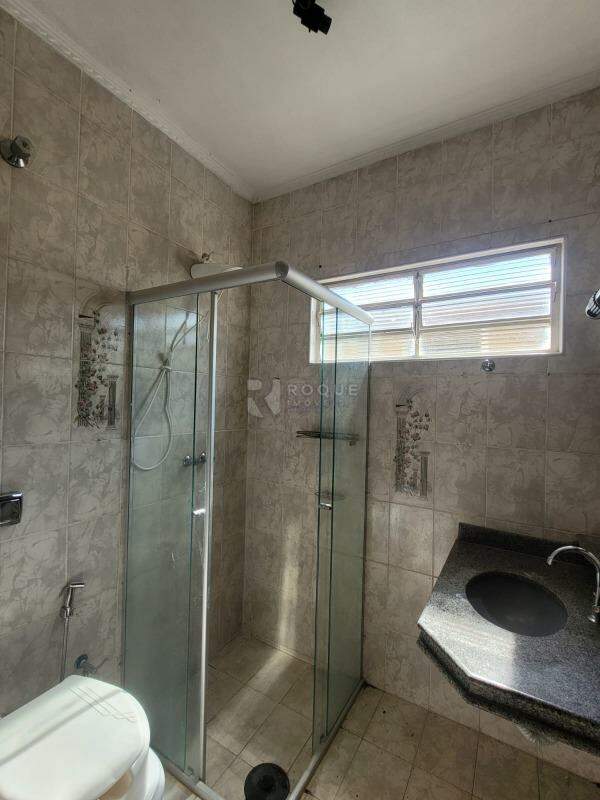 Casa Residencial à venda no bairro Jardim Parque Novo Mundo: WC suíte 1