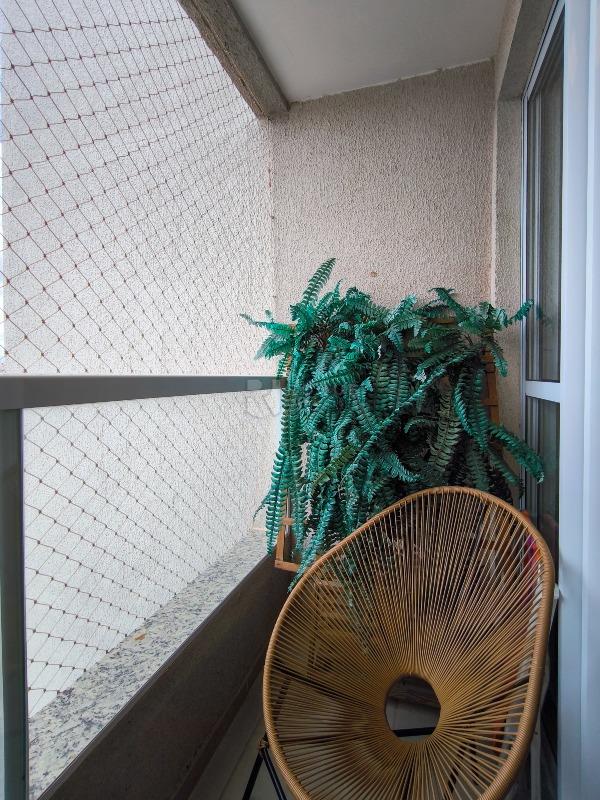 Apartamento à venda no bairro Vale das Esmeraldas: SACADA