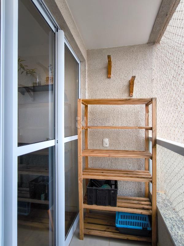 Apartamento à venda no bairro Vale das Esmeraldas: SACADA