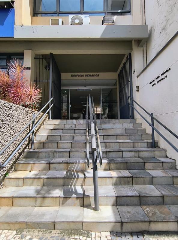 Salas/Conjuntos para aluguel no bairro Centro: Hall 