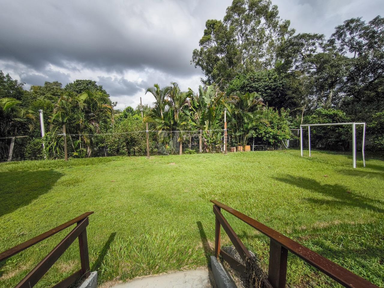Chácara à venda no bairro Bairro dos Pereiras: CAMPO GRAMADO