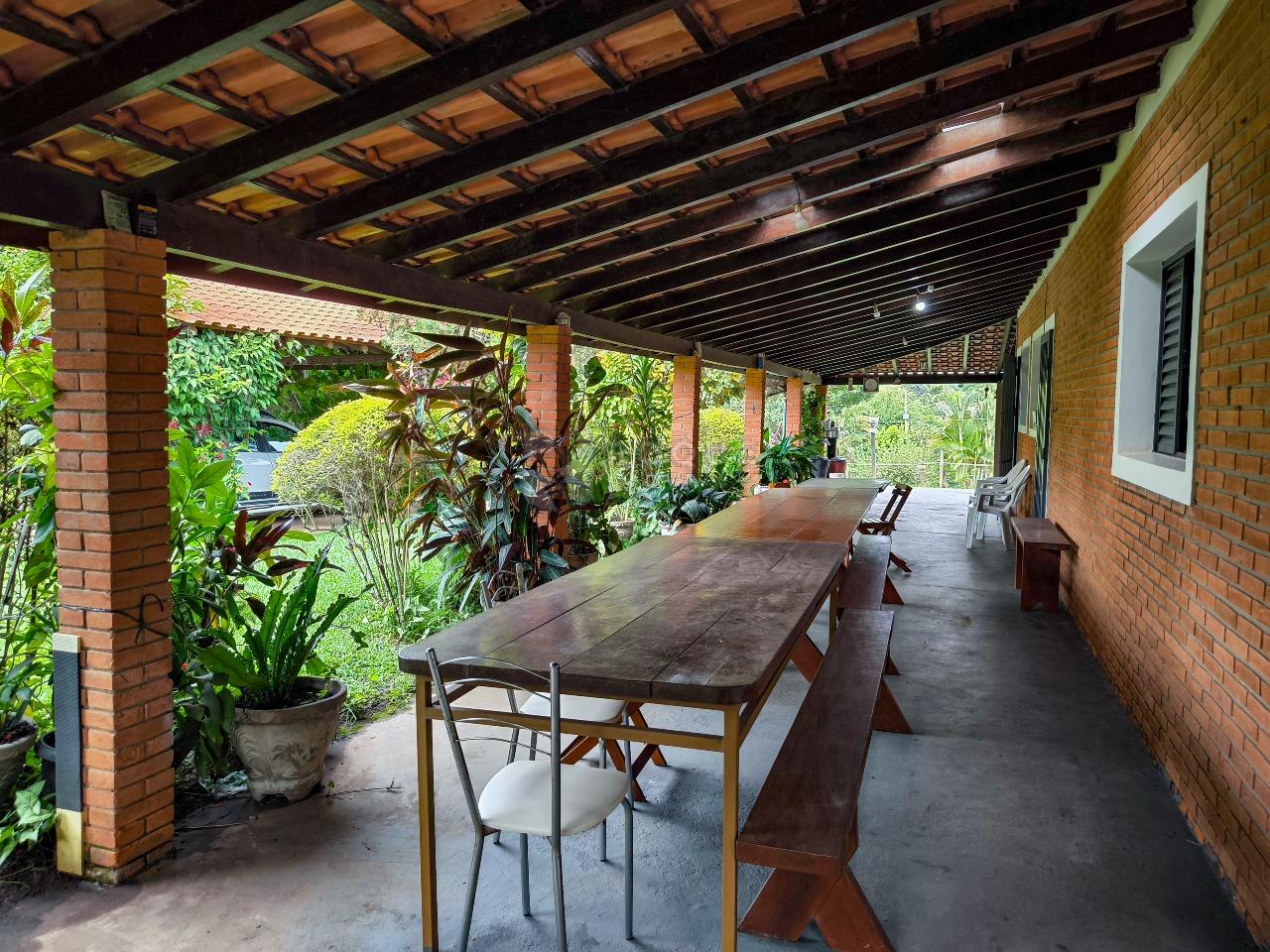 Chácara à venda no bairro Bairro dos Pereiras: VARANDA