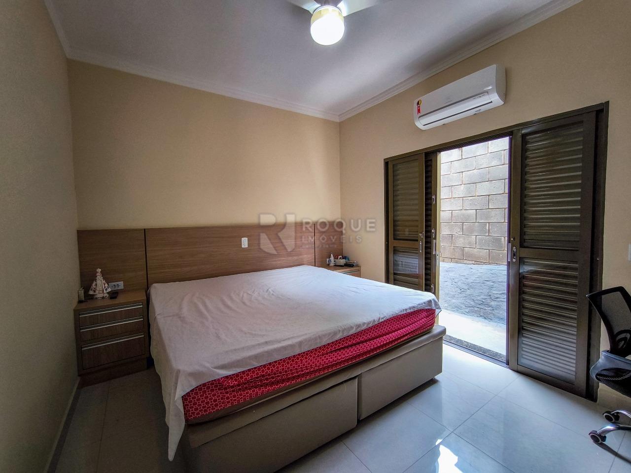 Chácara à venda no bairro Bairro dos Pereiras: DORMITÓRIO 1