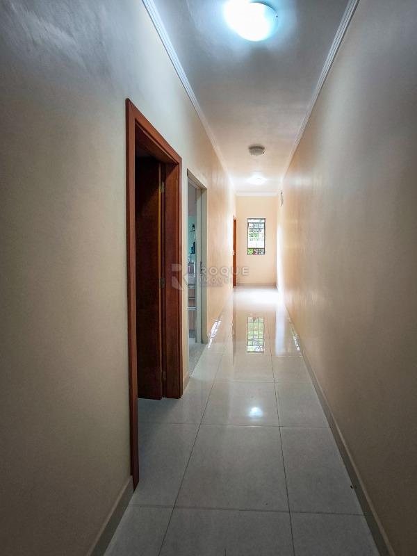 Chácara à venda no bairro Bairro dos Pereiras: CORREDOR INTERNO