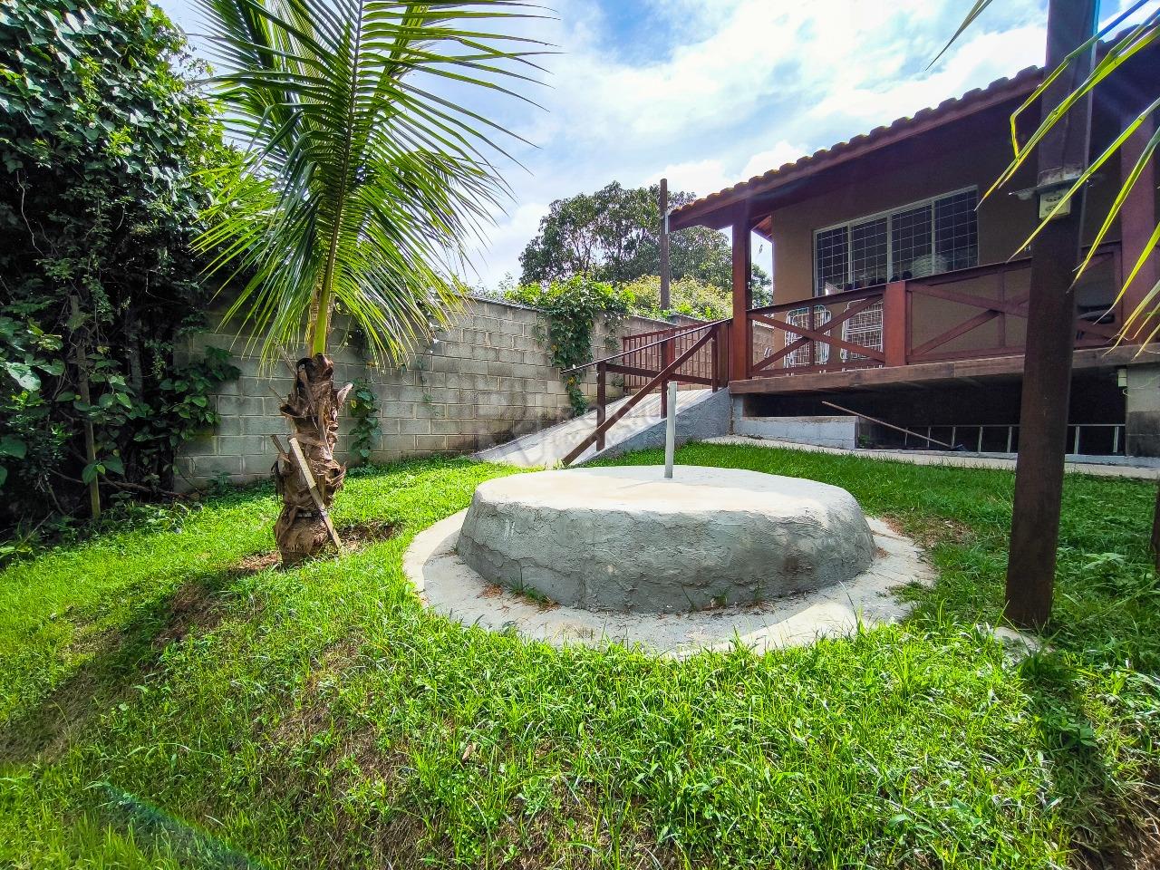 Chácara à venda no bairro Bairro dos Pereiras: FOÇA SÉPTICA