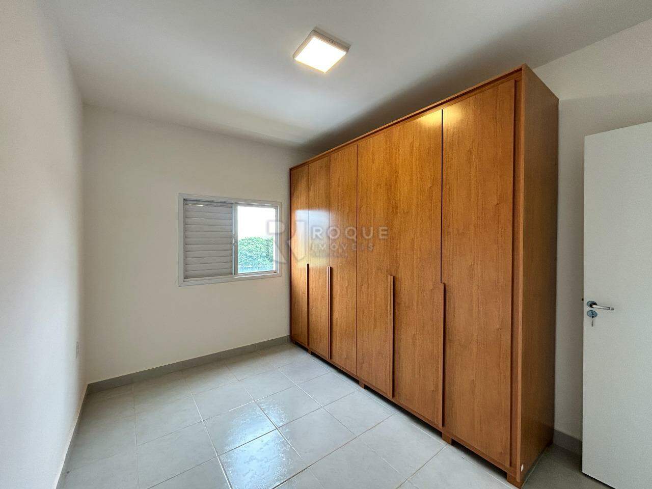 Apartamento para aluguel no bairro Jardim Santa Adélia: Dormitório 2