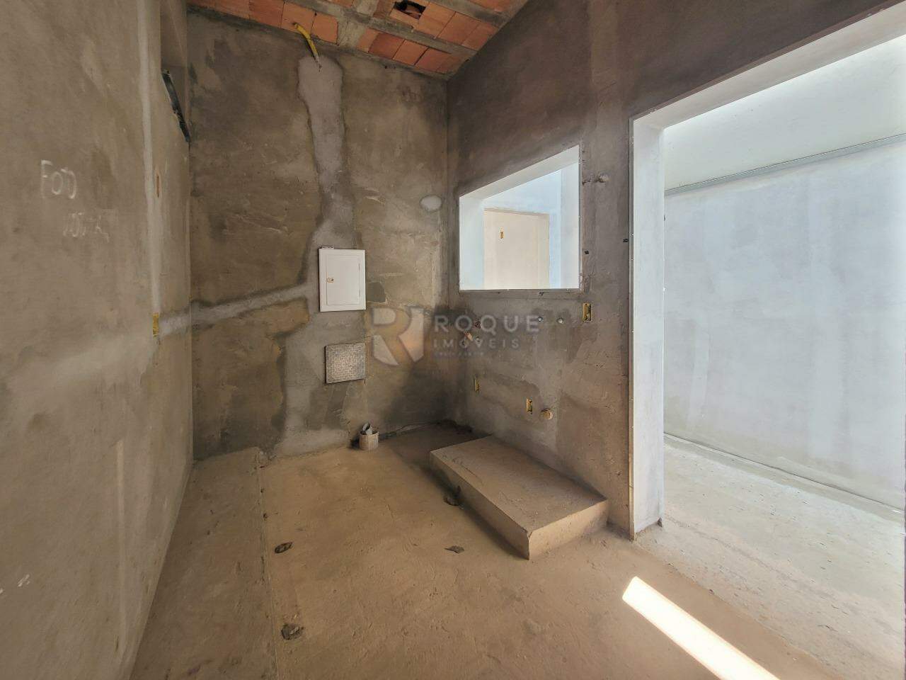 Casa em condomínio à venda no bairro Residencial Vermont: LAVANDERIA