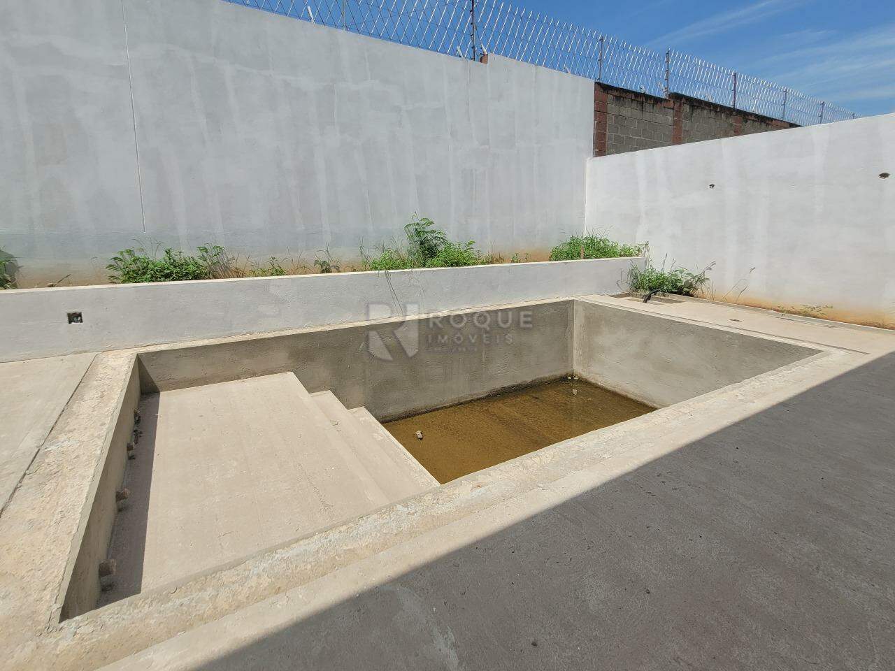 Casa em condomínio à venda no bairro Residencial Vermont: PISCINA