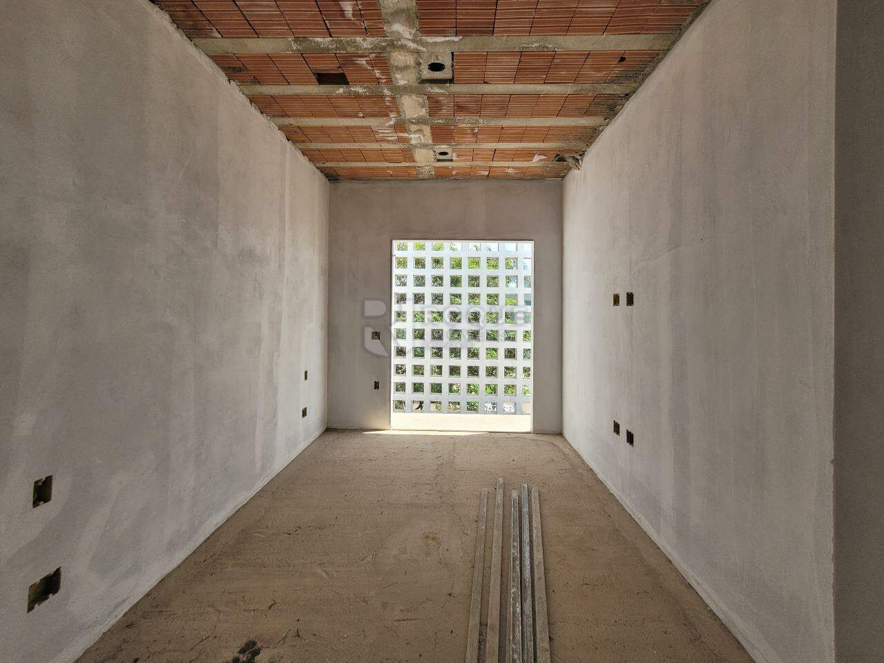 Casa em condomínio à venda no bairro Residencial Vermont: SUÍTE 3