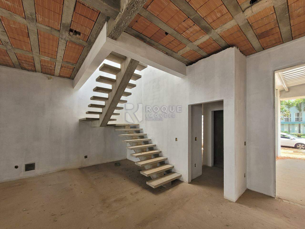 Casa em condomínio à venda no bairro Residencial Vermont: ACESSO PISO SUPERIOR