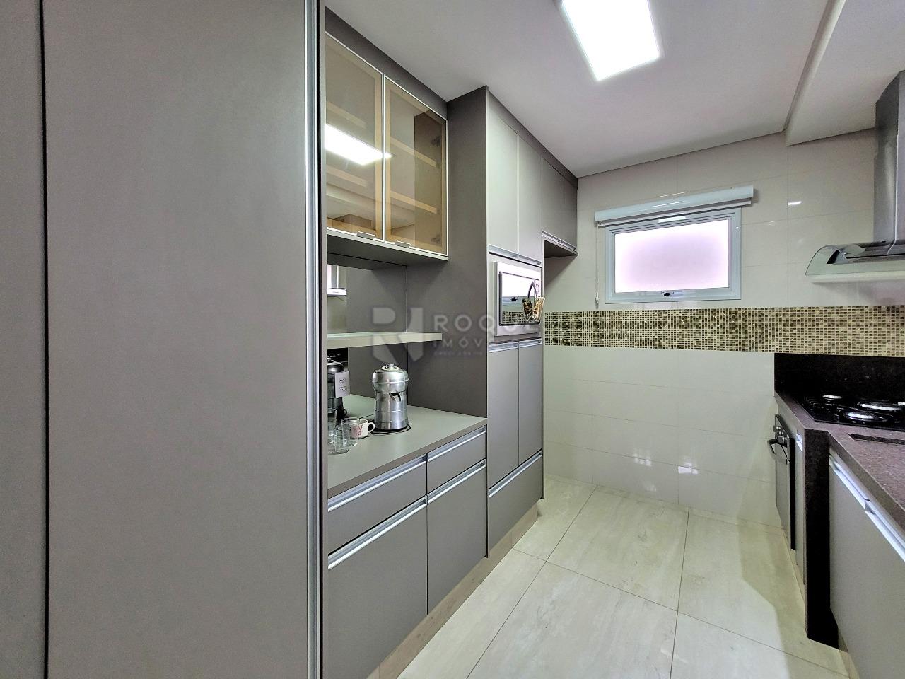 Casa Residencial à venda no bairro Jardim Ouro Verde: COZINHA