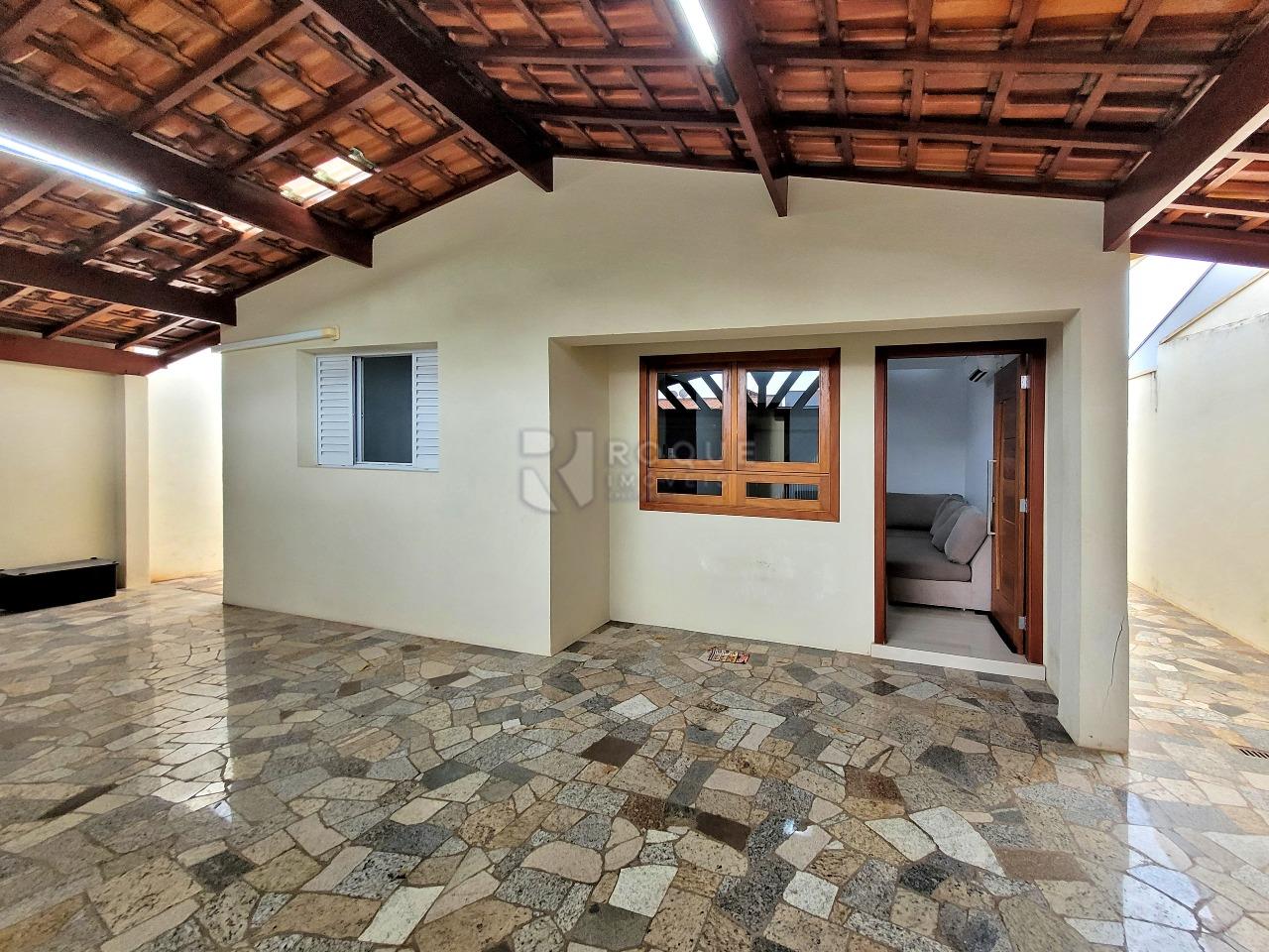 Casa Residencial à venda no bairro Jardim Ouro Verde: FRENTE