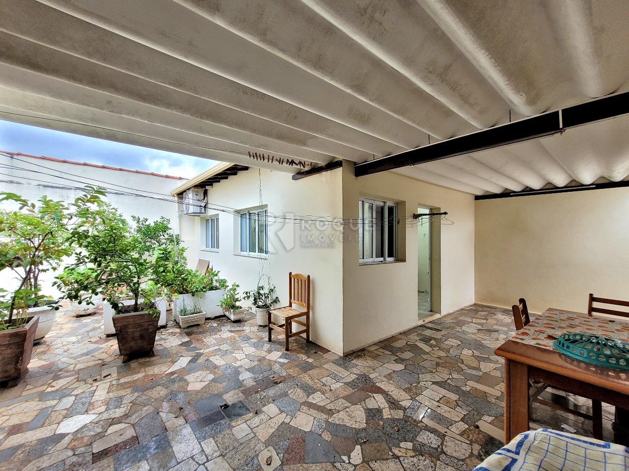 Casa Residencial à venda no bairro Jardim Ouro Verde: QUINTAL