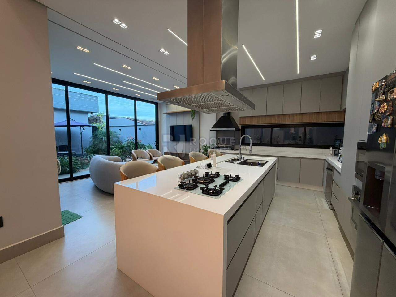 Casa em condomínio à venda no bairro Jardim Residencial Florida: COZINHA