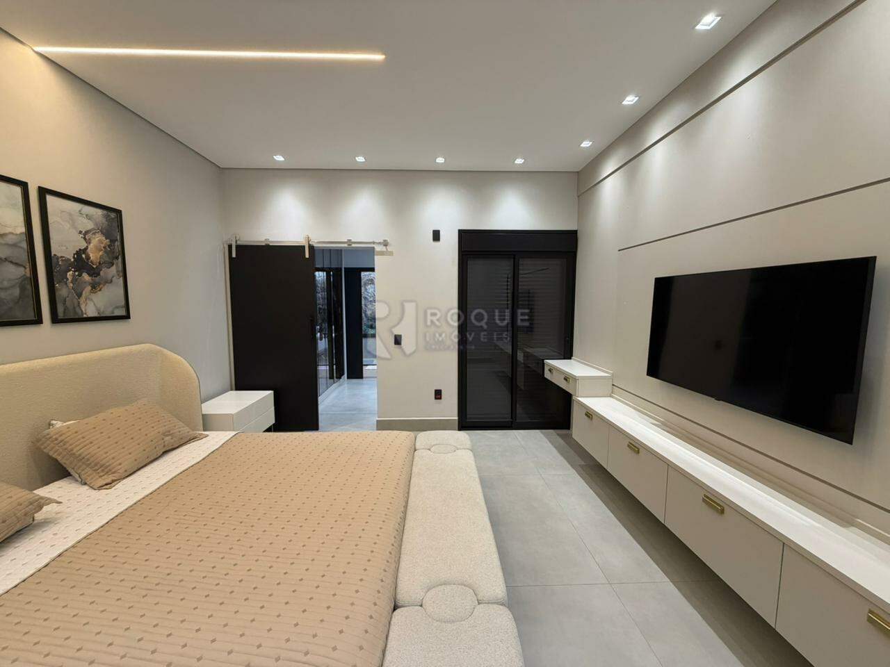 Casa em condomínio à venda no bairro Jardim Residencial Florida: SUÍTE MASTER