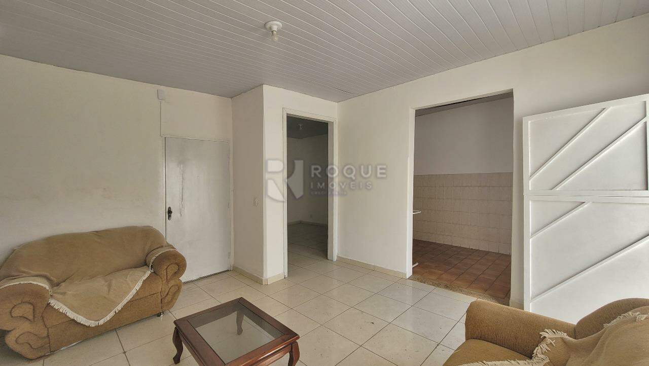 Casa Comercial à venda no bairro Centro: Sala