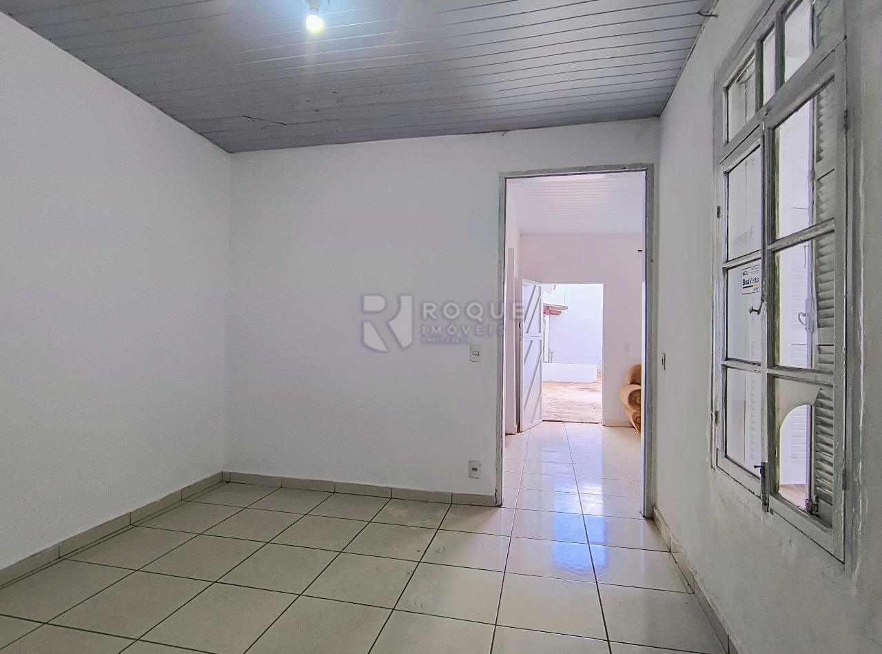 Casa Comercial à venda no bairro Centro: Dormitório 01