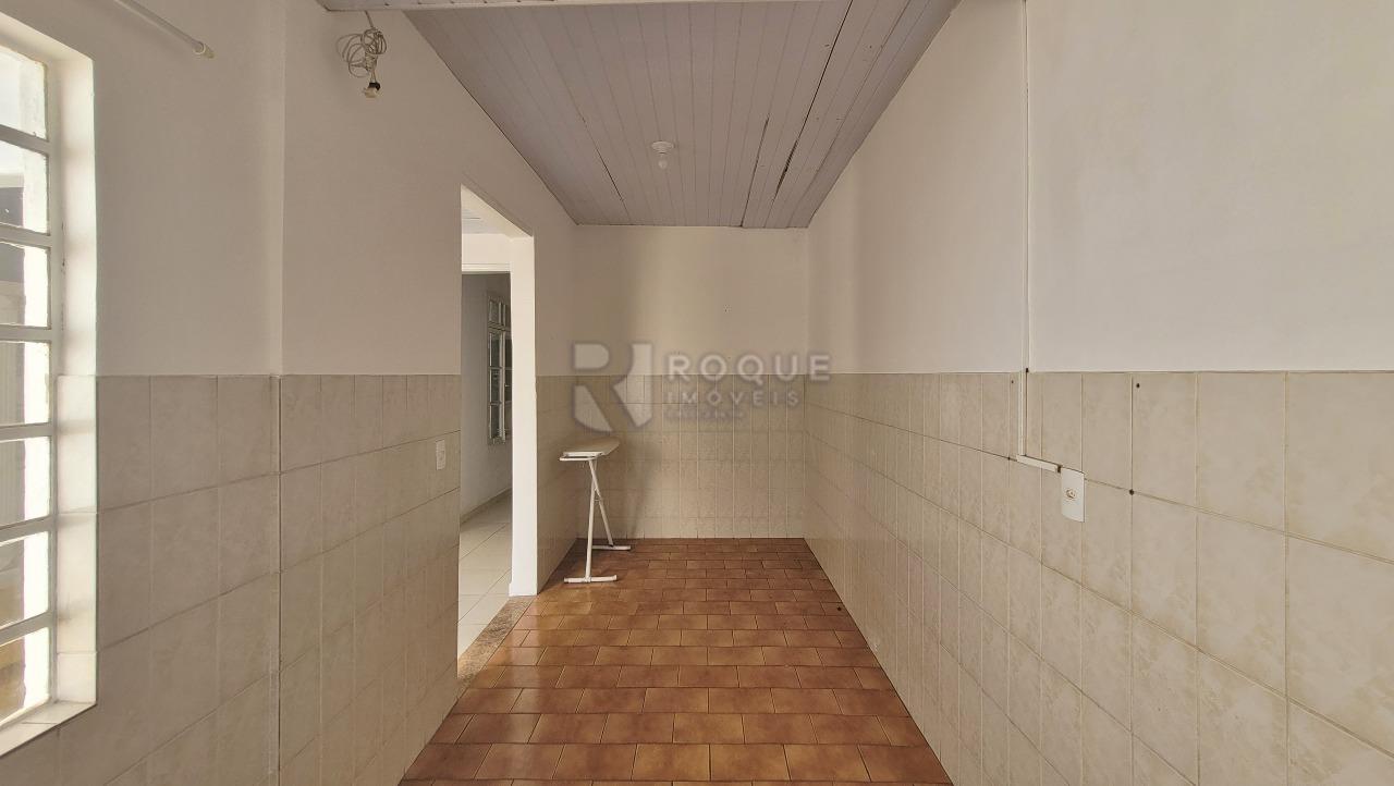 Casa Comercial à venda no bairro Centro: Cozinha