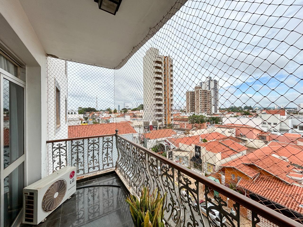 Apartamento para aluguel no bairro Centro: Sacada 